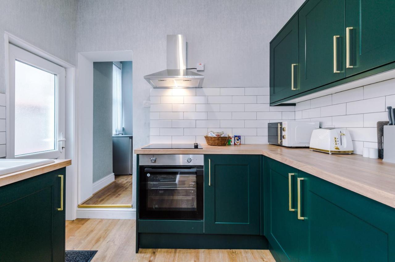 3 Bed Property, Upto 8 Guests Near City Centre Mánchester Exterior foto